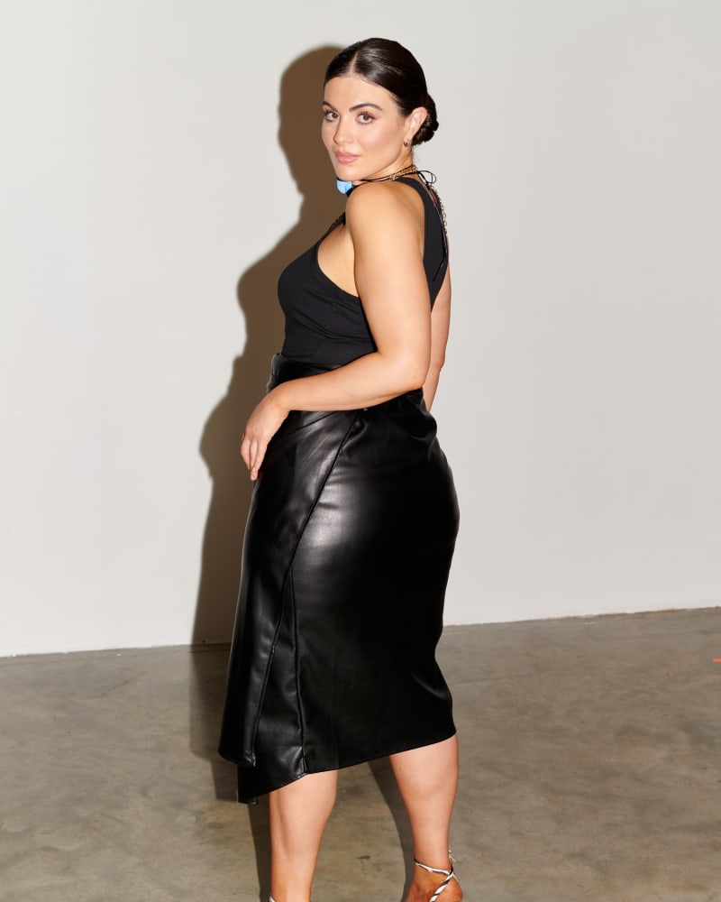 Size 24 black leather skirt discount